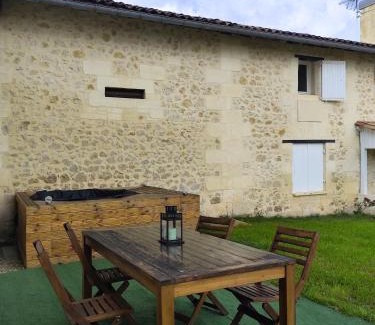 Salleboeuf Cama Y Desayuno | Château Lafite Monteil - proche Bordeaux