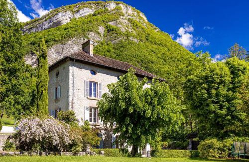 Lumbin Casa | Château Monts Blancs