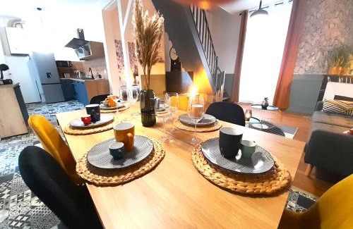Chateauroux Apartamento | Châteauroux L’O'thentik' Duplex 7 pers