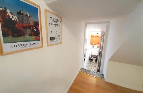 Chateauroux Apartamento | Châteauroux L’O'thentik' Duplex 7 pers