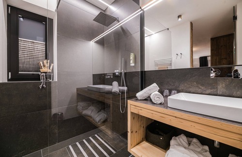 St. Valentin auf der Haide Chalet De Esquí | Chalet 'Chalet Ortles' con vistas al lago, terraza privada y Wi-Fi