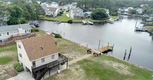 Colington Harbour Casa | CH219- Lost Shaker of Salt