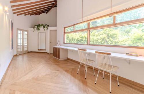 Alejandria Casa | CH65 Luxury 5BR Villa Jacuzzi Garden de Oro