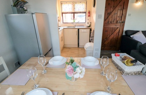 Ruswarp Cabaña | Cha Cha's Cottage, WHITBY