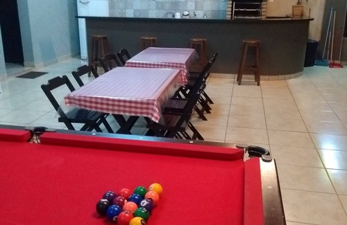 Olimpia Casa | CHACARA DOKMOS CON AIRE, WIFI, PISCINA CLIMATIZADA, BILLARES, ping pong 17-981528767