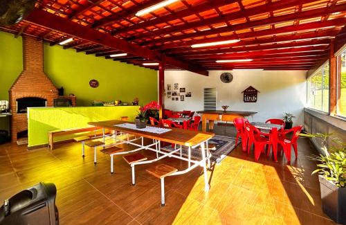 Salto Casa | Chacara Iracema com lazer completo e Wi-Fi