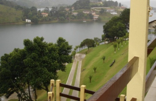 Jacarei Casa | Chacara al borde de la presa, alquiler de fines de semana, aniversarios y eventos.