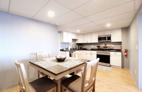 Ingleside Apartamento | Chain O' Lakes Beach Penthouse Sunset View and Boat Dock