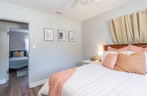 Winter Haven Casa | Chain of Lakes, Sleeps 6 - 15 mins to Legoland