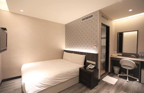 Ximending Hotel | Chair Man Hotel