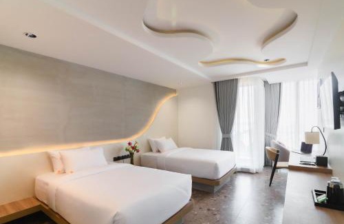 Daun Penh Hotel | Chaiya Palace Hotel