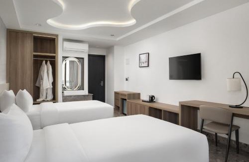 Daun Penh Hotel | Chaiya Palace Hotel