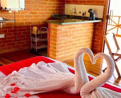 Goncalves Chalet De Esquí | Chalé 2 hidromassagem lareira e cozinha