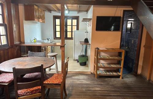 Garopaba Chalet De Esquí | CHALÉ 50 METROS DA PRAIA- CHALÉS SOLANA