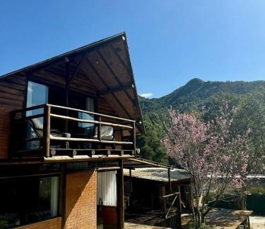 Nova Friburgo Chalet De Esquí | Chalé aconchegante em Cardinot - Nova Friburgo