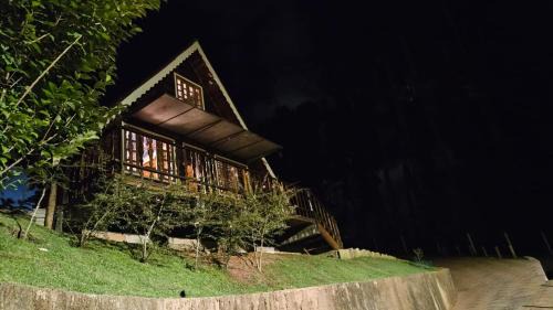 Recanto Araucaria Casa | Chalé Aconchego na Natureza- rústico, confortável e bem localizado