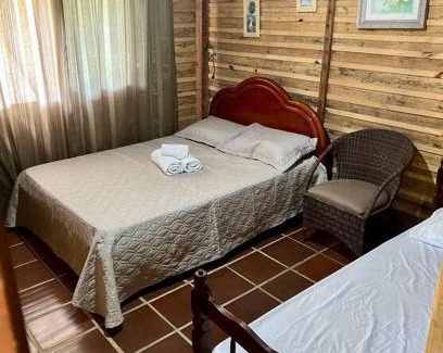 Rio dos Cedros Chalet De Esquí | Chalé canadense em Rio Bonito