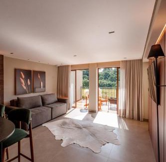 Buenopolis Chalet De Esquí | Chalé com Banheira e Vista no Centro de Monte Verde
