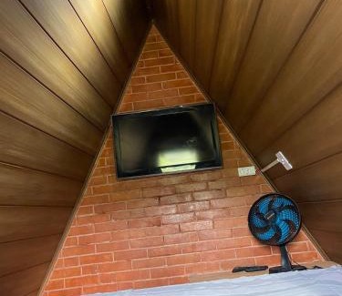 Juquia Chalet De Esquí | Chalé com banheira, em sítio dentro da mata atlântica