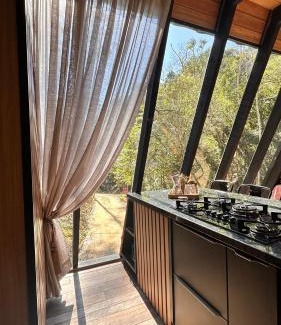 Vitor Meireles Chalet De Esquí | Chalé com Cachoeira