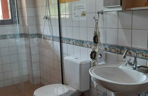 Centro Comercial Chalet De Esquí | Chalé com Piscina e Churrasqueira, Ilhabela