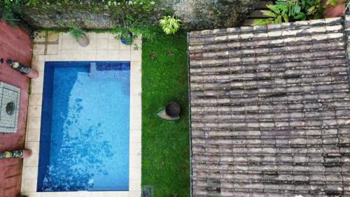 Tesouro da Colina Chalet De Esquí | Chalé com piscina e churrasqueira, Ilhabela.