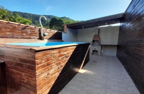 Ubatuba Chalet De Esquí | Chalé com Piscina Ubatuba