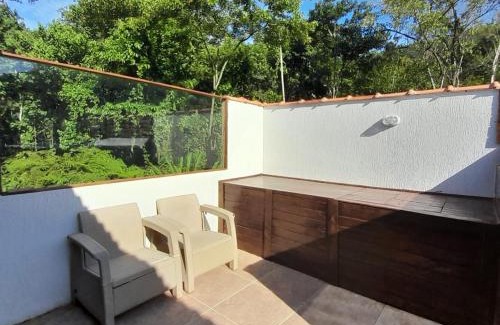 Ubatuba Chalet De Esquí | Chalé com Piscina Ubatuba