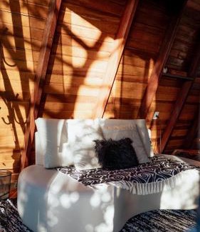 Alto Paraiso de Goias Chalet De Esquí | Chalé com vistas do vale encantado