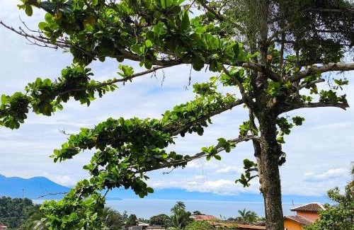 Tesouro da Colina Chalet De Esquí | Chalé Completo Com Linda Vista para o Mar de Ilhabela