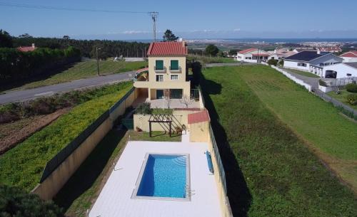 Peniche Casa | Chalé da Malvarosa