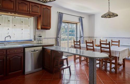 Peniche Casa | Chalé da Malvarosa