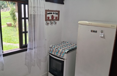 Vale do Ermitao Chalet De Esquí | Chalé em Penedo RJ 2 Minuto do Shopping Papai Noel