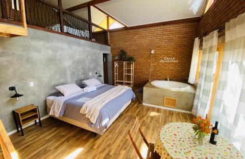 Sapucai-Mirim Chalet De Esquí | Chalé Jacarandá - Hidro - Wifi e mais