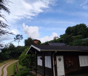 Recanto Araucaria Chalet De Esquí | Chalé Manacá House