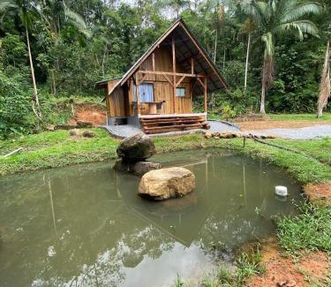 Guaramirim Chalet De Esquí | Chalé pé da montanha