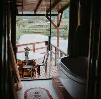 Imarui Chalet De Esquí | Chalé Rústico com Hidromassagem e Piscina