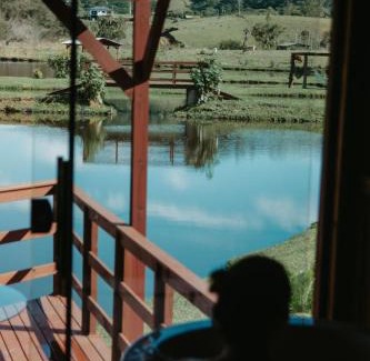 Imarui Chalet De Esquí | Chalé Rústico com Hidromassagem e Piscina