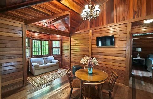 Itaipava Chalet De Esquí | Chalé vista para Mata Itaipava