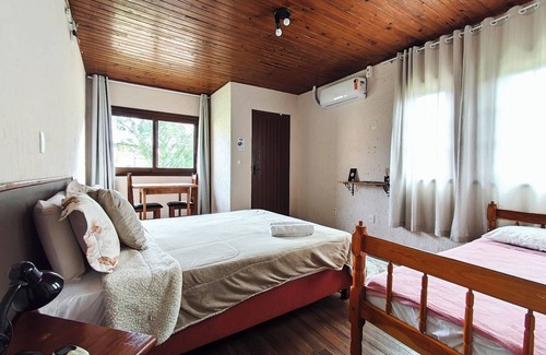 Praia Grande Hotel | Chalés Pousada Malacara
