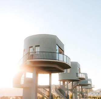 Castelo Cabina | Chalés Rota dos Lagos