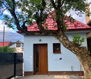 Moravske Lieskove Casa | Chalúpka pod Javorinou