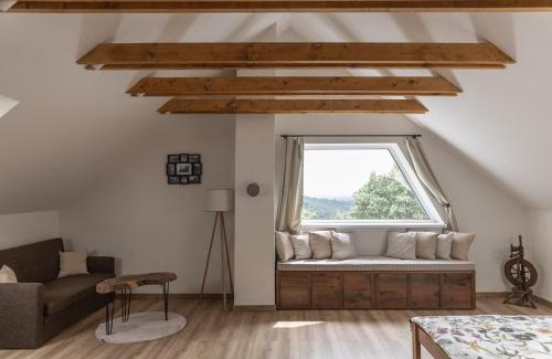 Hnusta Chalet De Esquí | Chalúpka Polom