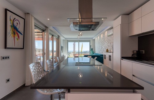Salobre Chalet De Esquí | Chalet en Maspalomas con piscina privada