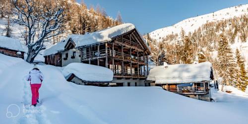 Livinallongo del Col di Lana Chalet De Esquí | Chalet Dolomites Luxe con Spa, Piscine, Jacuzzi e Cinema Privato