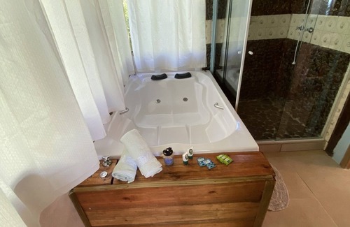 Praia Grande Chalet De Esquí | Chalé Bem-te-vi Eco.Hospedagem - In harmony with nature, close to everything.