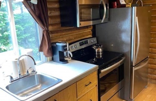 Saint-Luc-de-Bellechasse Chalet De Esquí | Chalet au TOIT VERT/Private spa 4p