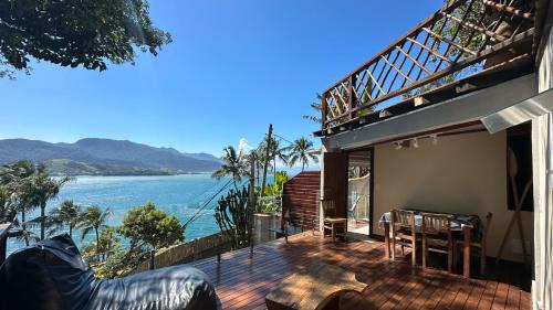 Cambaquara Chalet De Esquí | Chale Jabuticabeira com Wi-Fi e vista para o mar