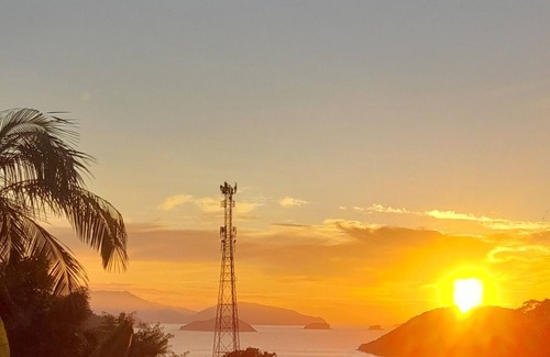Prumirim Chalet De Esquí | Chalés Prumirim 2 Ubatuba five minutes from the BEACH AND WATERFALL OF PRUMIRIM!