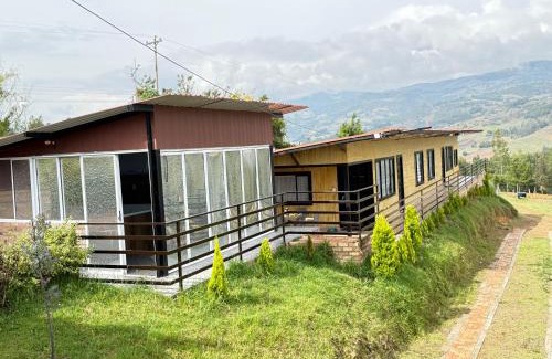 Pesca Otro | Chalet Íntimo-Delpilar con zona de Jacuzzi !